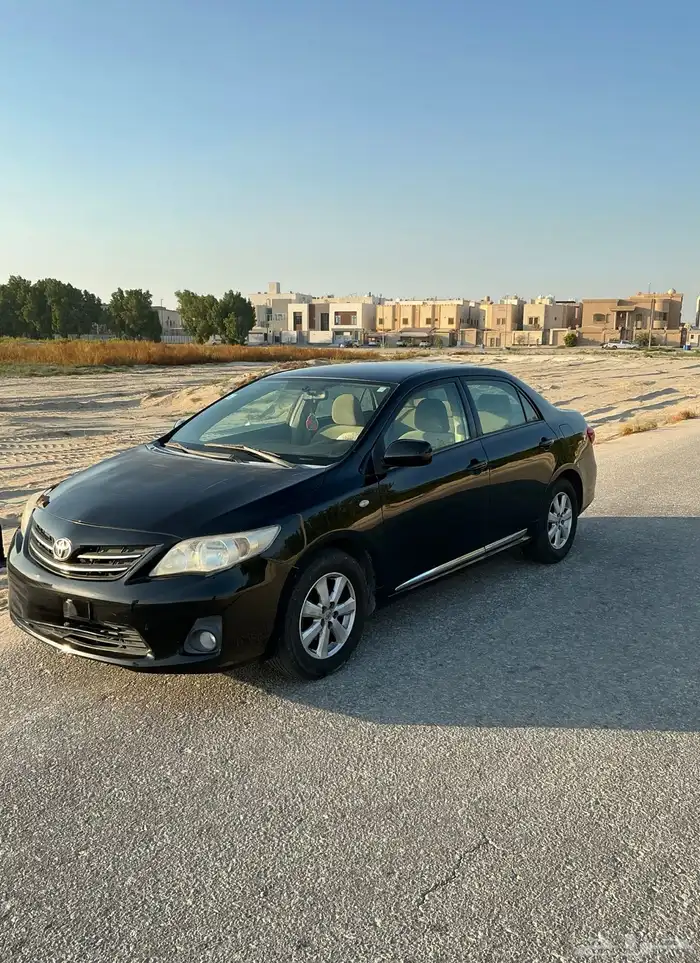 للبيع كورولا 2011 تماتيك 0