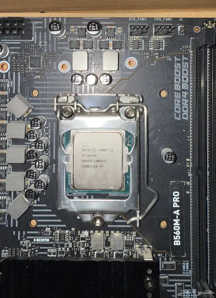 للبيع مذربوردB560MومعالجI5 11400 ورامات 16GB 2