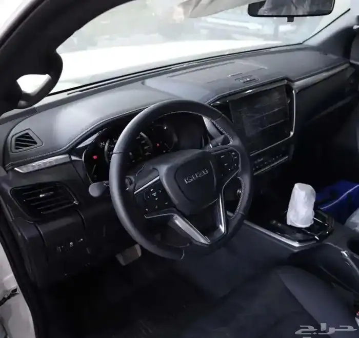 ايسوزو ديماكس LS غمارتين دبل فل كامل 2025 6