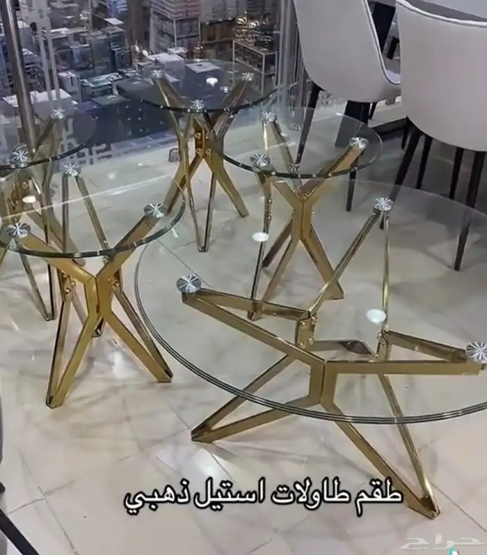 طاولة كنب للبيع نظيفه استخدام بسيط 1