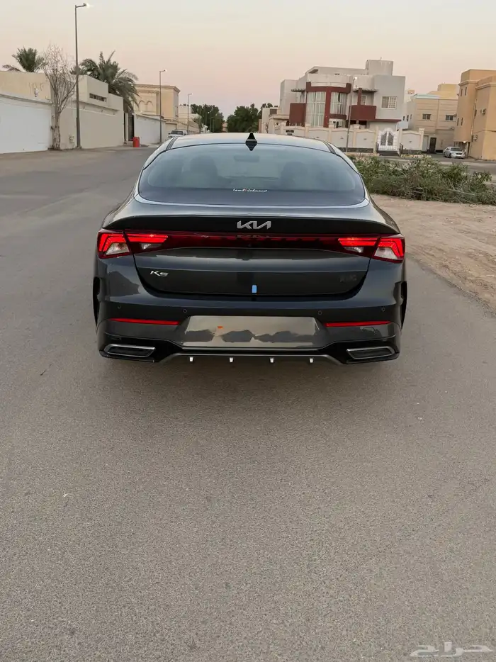 للبيع كيا K5 نص فل 2022 4