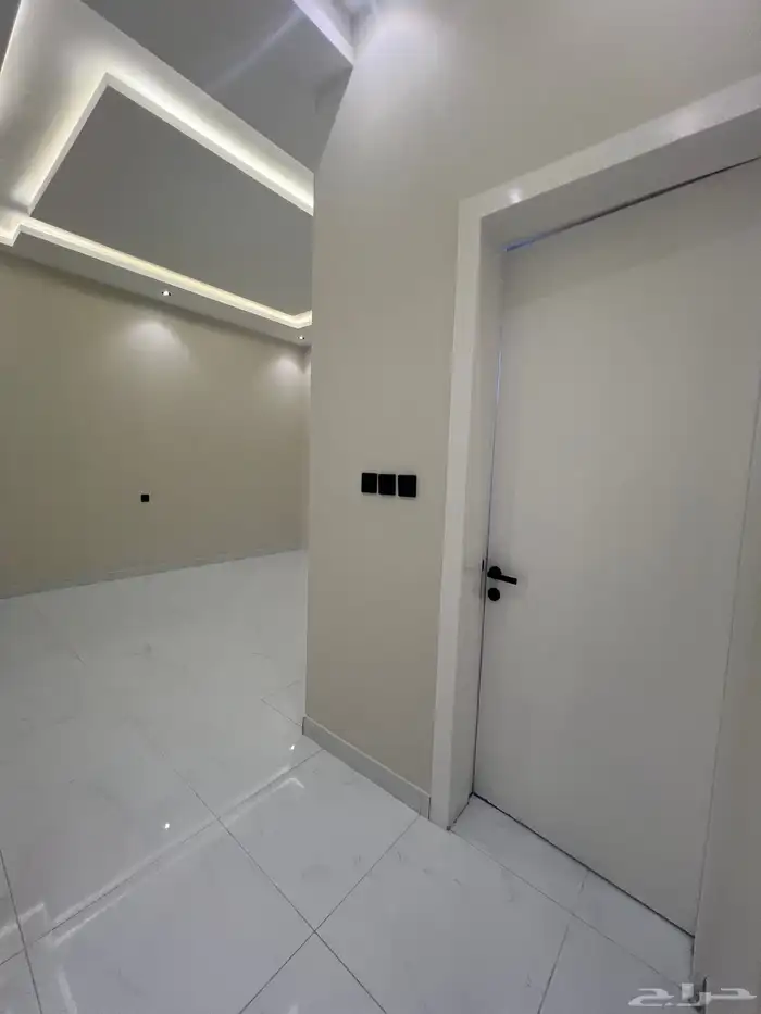 للبيع شقة ارضية فاخرة شمال التضامن 17