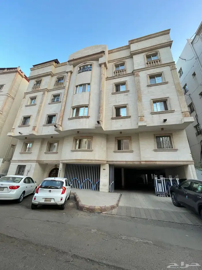 عمارة سكنية 14 شقة للبيع في المدينة المنورة - العريض 0