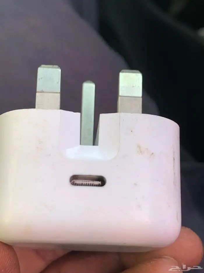 كبس شاحن آيفون الأصلي 2