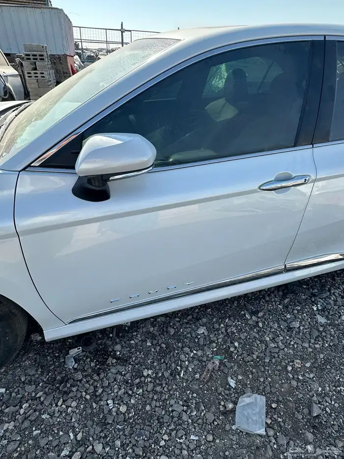 تشليح قطع غيار كامري من 2018الى 2025 3