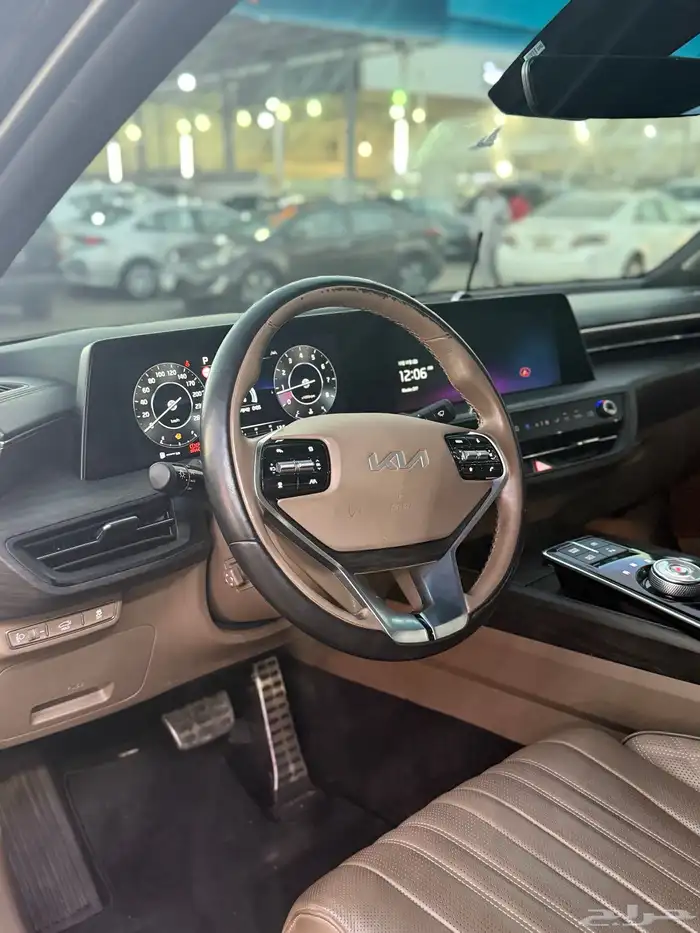 كيا k8 موديل 2022 9