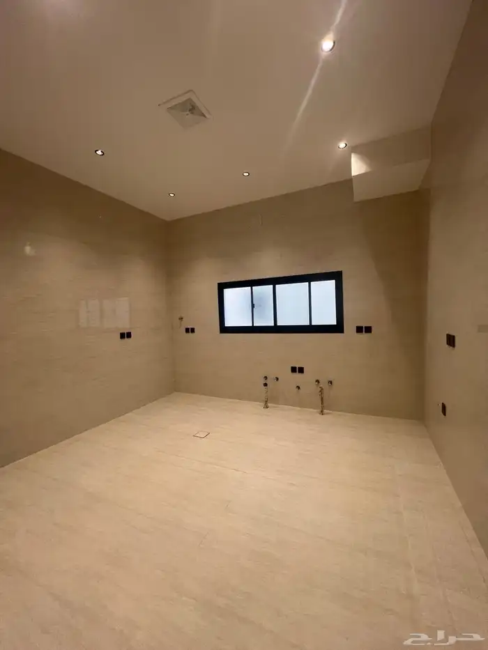 للبيع روف علوي فاخر موقع مميز شمال التضامن 15