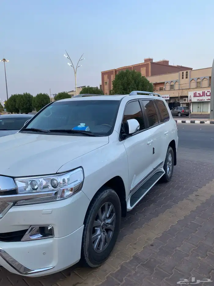 لاندكوزر GXR3 2018 2