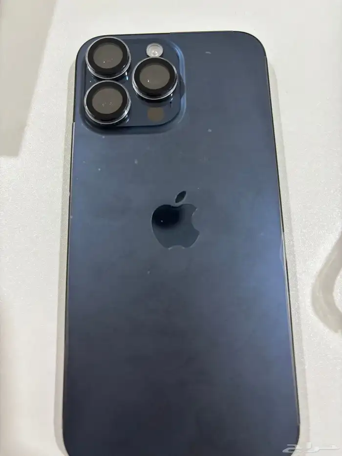 ايفون 15 برو ماكس تيتانيوم كحلي 1