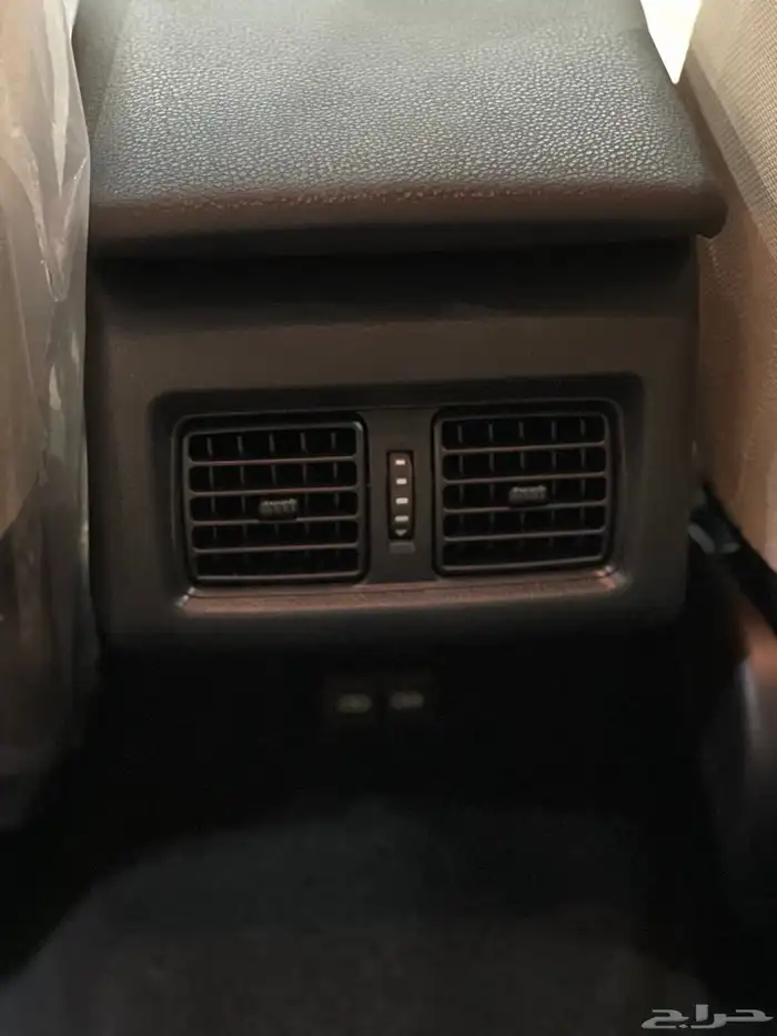 كامري E سعودي ستاندر بنزين 2025 اسود 11