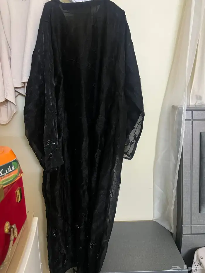 عبايه وفستان 0