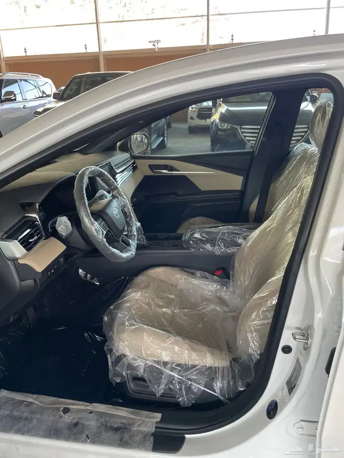 تويوتا كامري هايبرد - استاندر - 2025 9