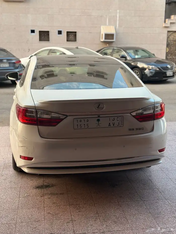 لكزس es350(2016) 3