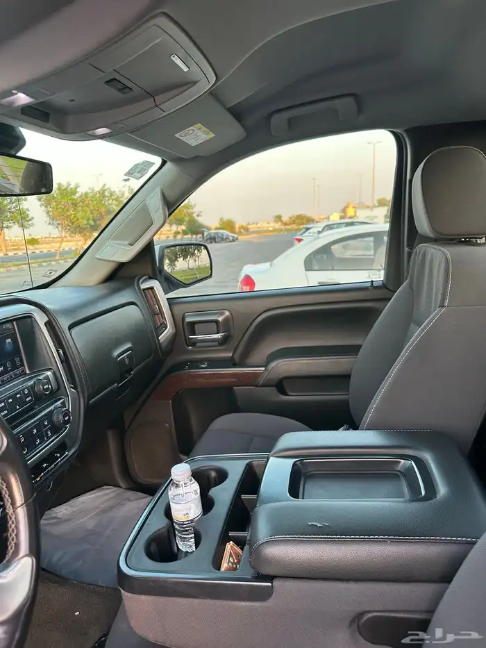 للبيع جمس سييرا 2018 غماره Z71 دبل 4X4 فل 33