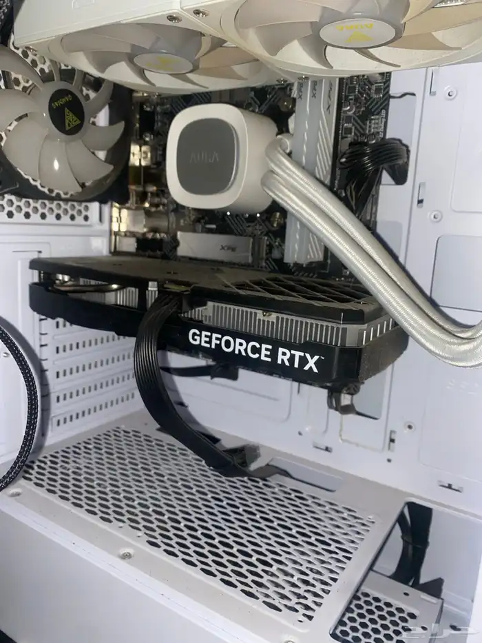 بي سي اخو الجديد للبيع مع ملحقاته 3