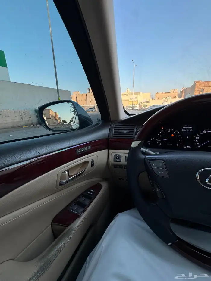 لكزس 260 2008 18