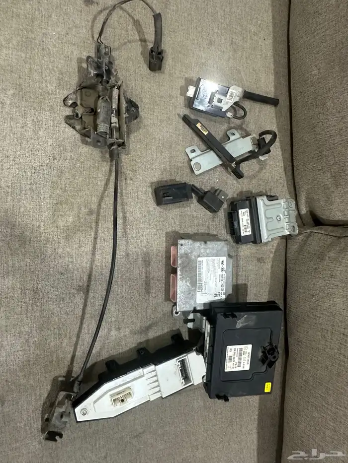 هيونداي سنتافي 2013 متوفر اصطبات ومسجل وبعض القطع المنوعه 7