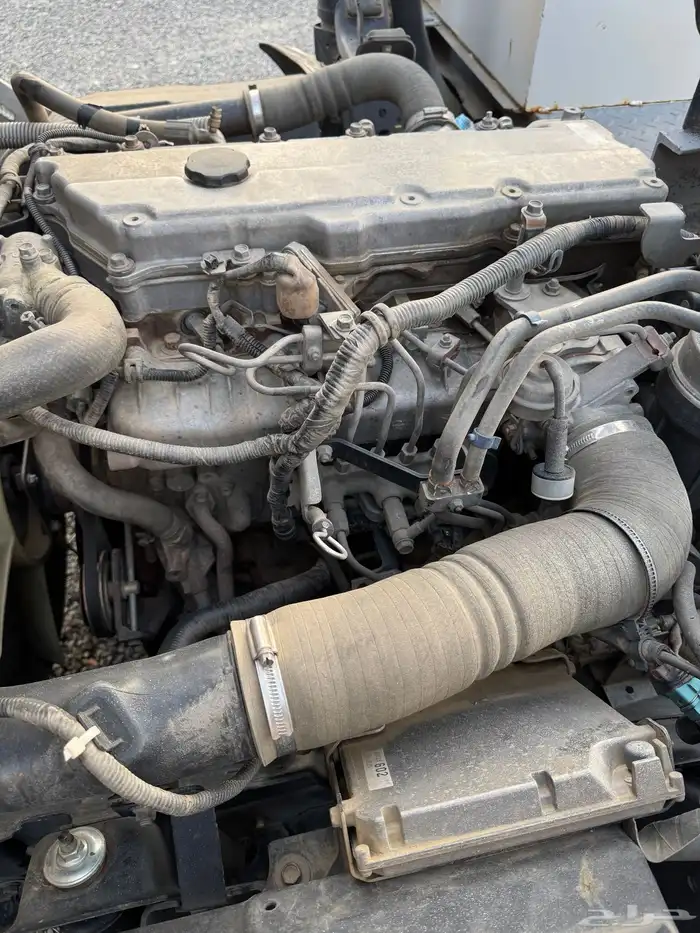 للبيع سطحه ايسوزو باخشب 22