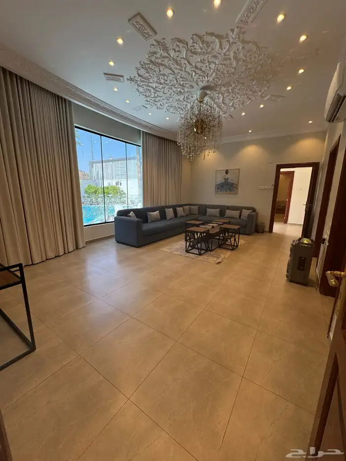 استراحة لاقينا هوم مسبح كبير جدا 13