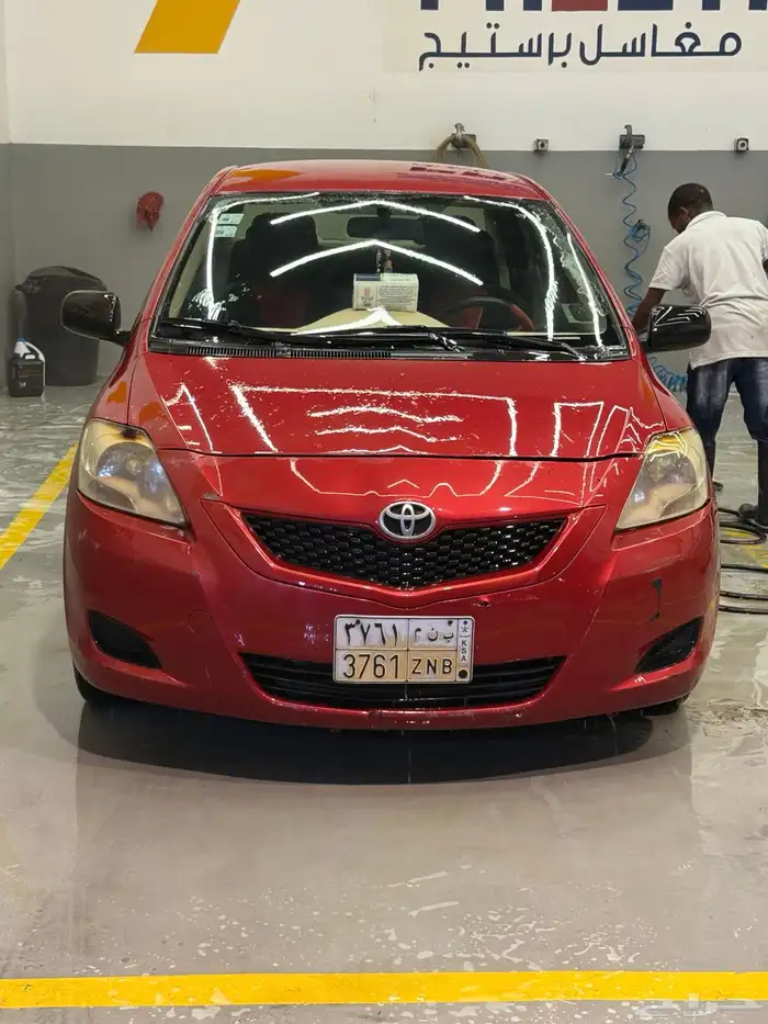 سياره تيوتا ياريس حاله فوق الممتازه جدا جدا 3