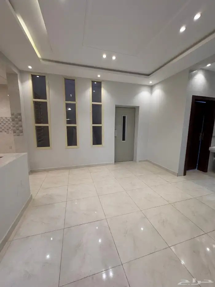 للبيع فيلا مستقله دورين وملحق مساحه كبيره من 840 الف 21