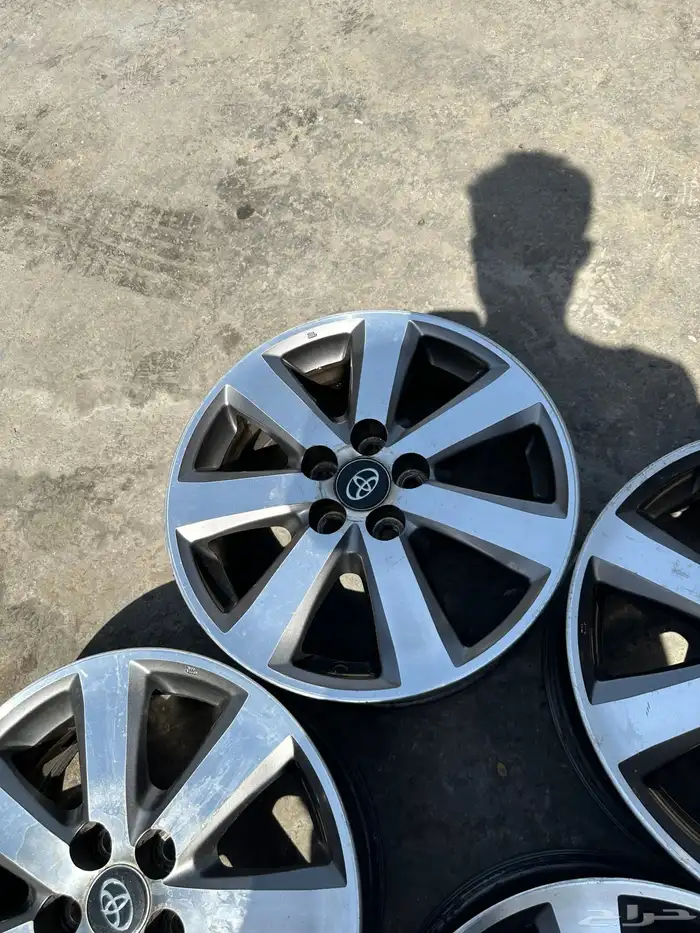 جنوط كورلا 2013 مستعمله اصلي وكاله مقاس 15 1