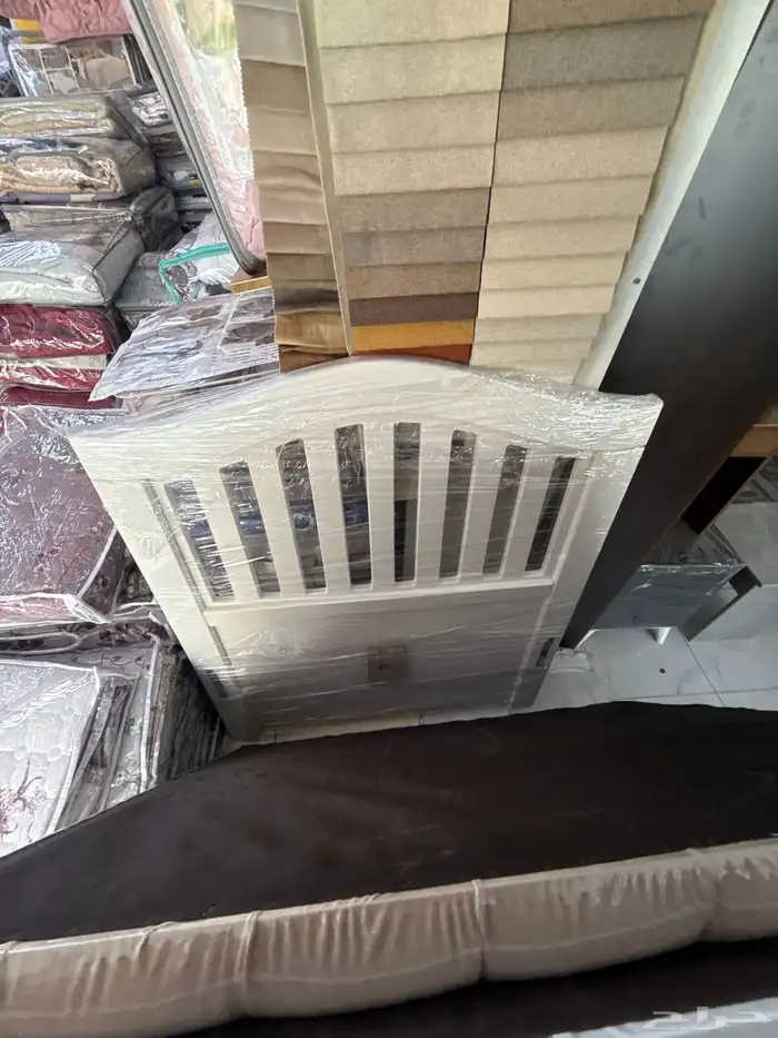 سرير مراتب دولاب تسريحه 5