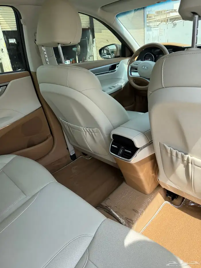 ازيرا 2023 شد بلد 3