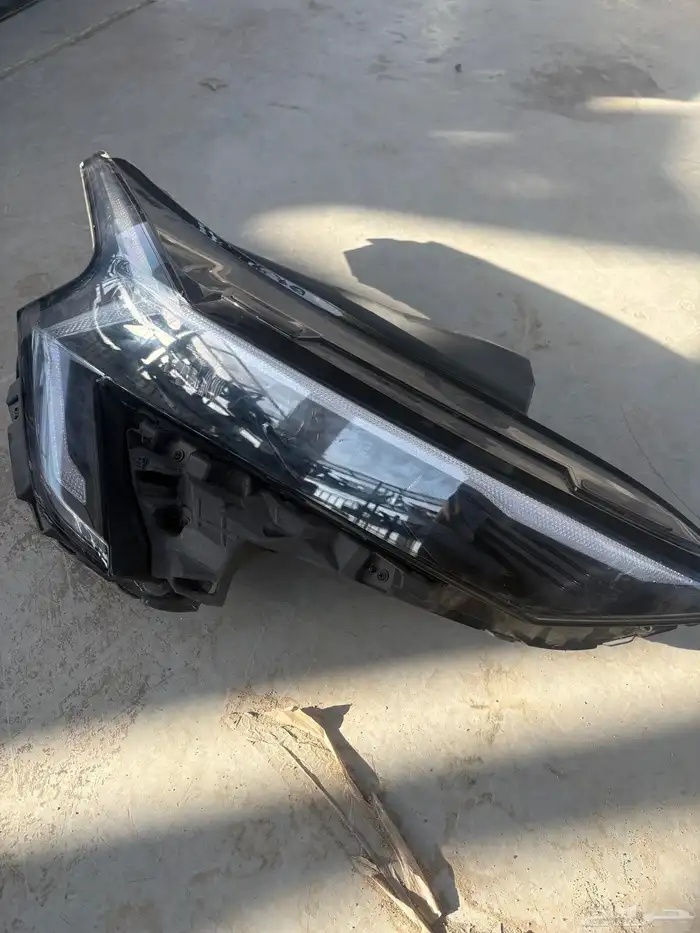 شمعة يمين K5 2025 اصلية وكالة 1