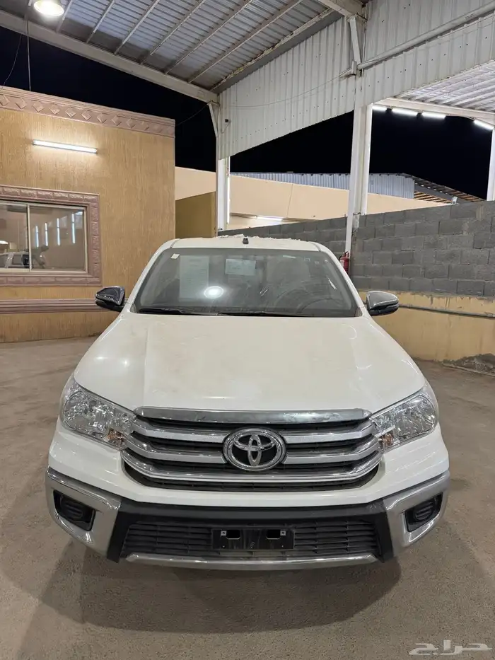 هايلوكس غماره 2023 فل كامل بنزين 1