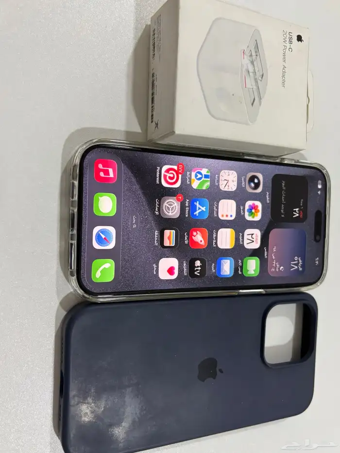 ايفون 15 برو ماكس تيتانيوم كحلي 3