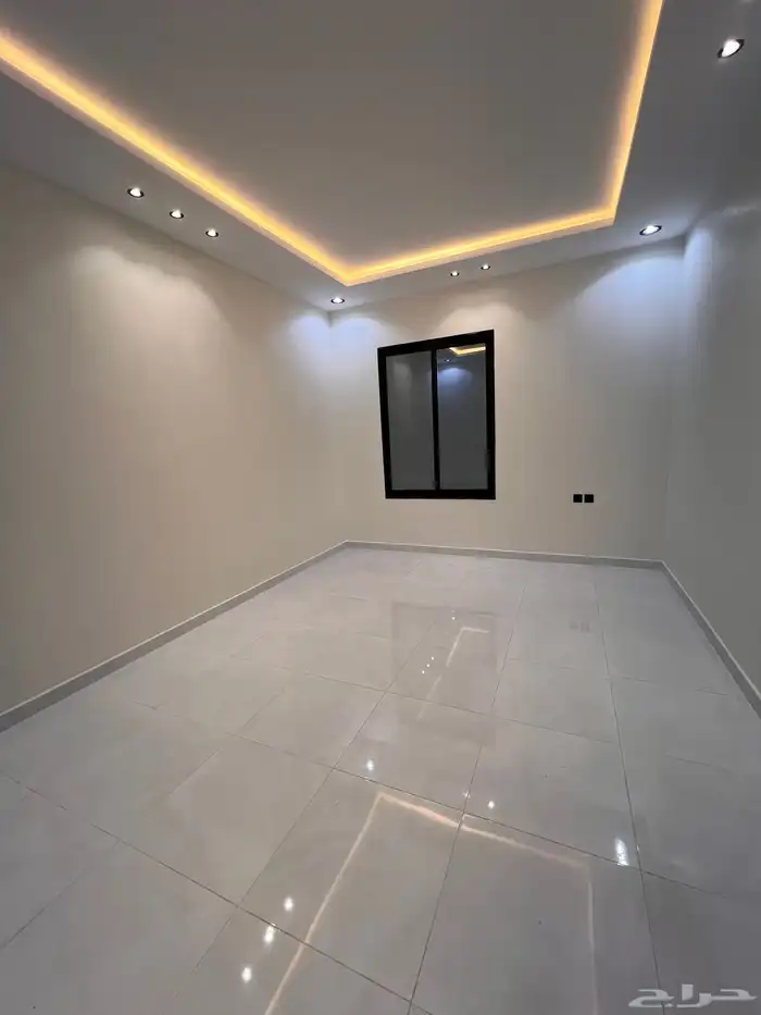 للبيع فيلا روف مع ملحق حى الراقى خميس مشيط780 الف 39