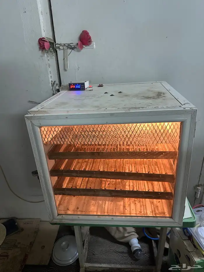 فقاصه ثلاث رفوف تومتيك 1