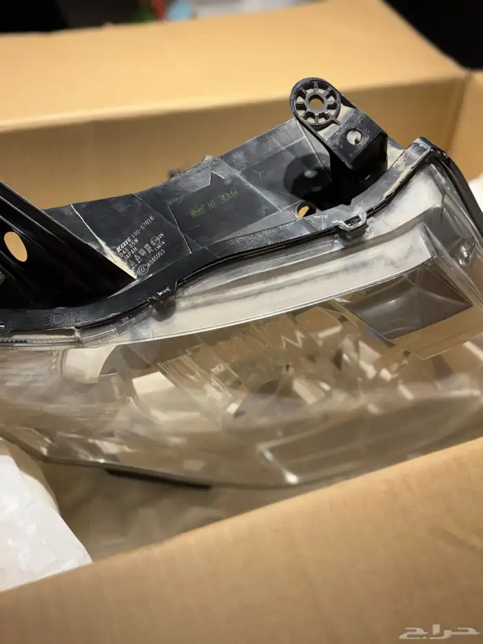 شمعة اليمين باجيرو موديل 2015 0