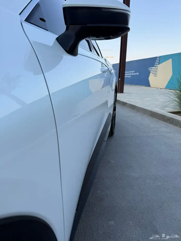 كراون 2023 ماجيستا 1