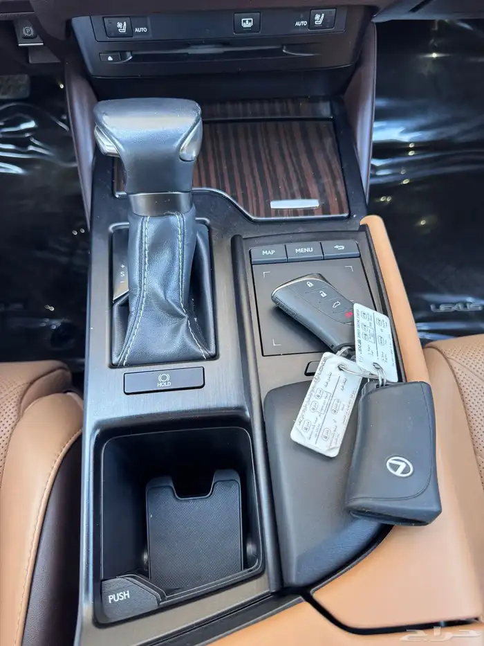 لكزس ES350 CC 2020 بحالة ممتازة 19