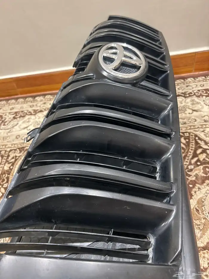 شبك برادو 2010 اصلي وكاله اسود 2