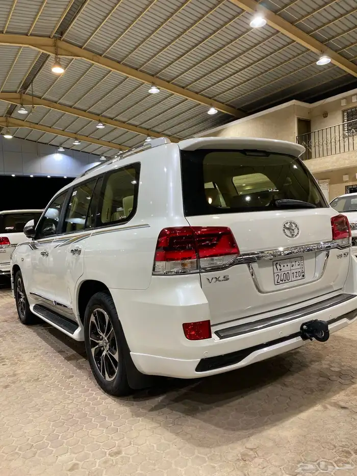 للبيع جيب VXS فل كامل 2016 هيدروليك بريمي عداد 74 الف 8