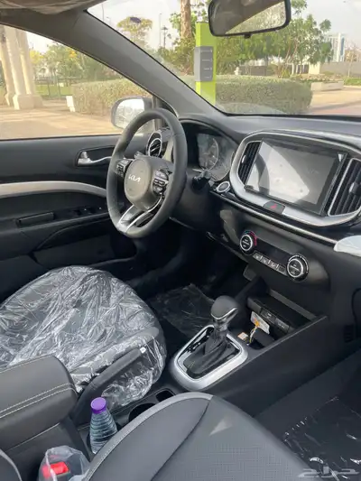 كيا ستونيك 2024 kX1 جديدة index