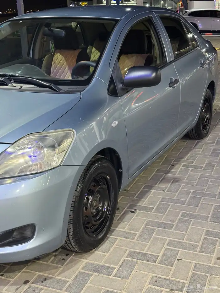 يارس للبيع جير عادي مديل 2013 3