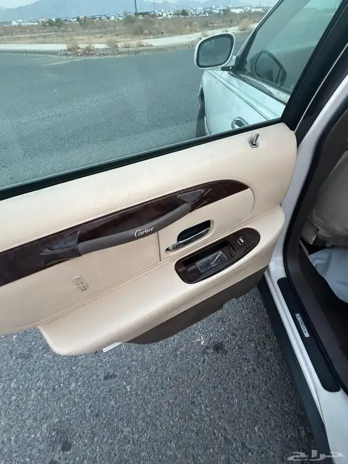 لنيكون تاون كار 1998 المالك الاول ابن باز رحمه الله 14