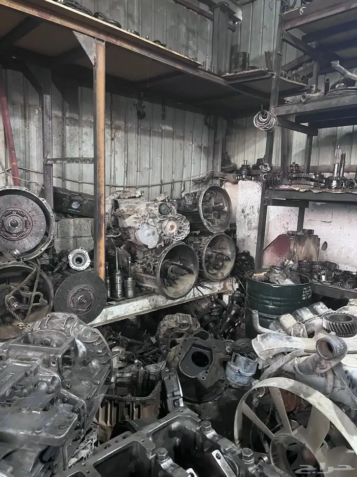 قطع شاحنات اكتروس ال بي وغيرها 17