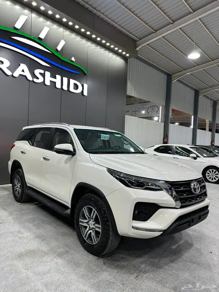 فورشنر ديزل 2021 بريمي دبل دفلك لدى معرض(الرشيدي) 2