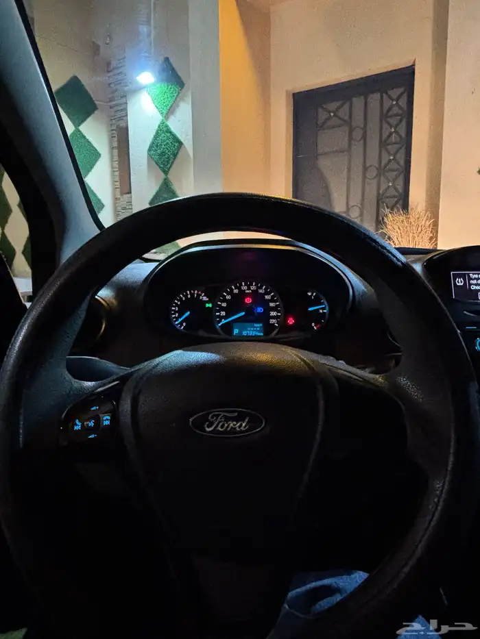 فورد فيجو2018 للبيع 6