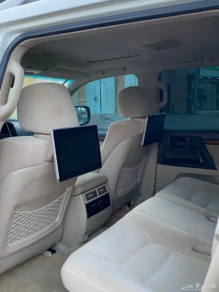 لاندكوزر GXR3 2018 7