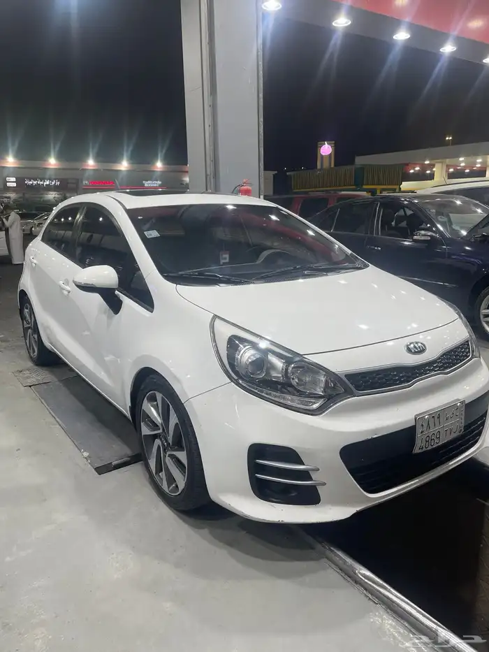 كيا ريو هاتشباك2016 فل كامل 0