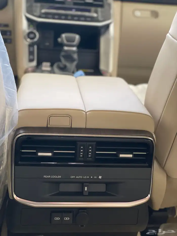 تويوتا جي اكس ار 4. 2025 9