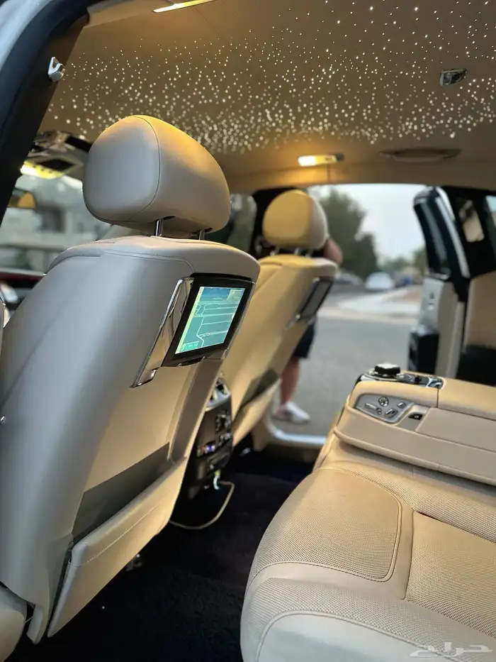 للبيع رولز رويس غوست 2017 17