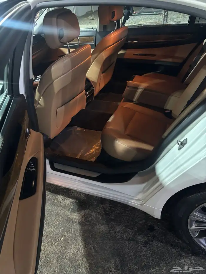 للبيع بي ام دبليو 730 16