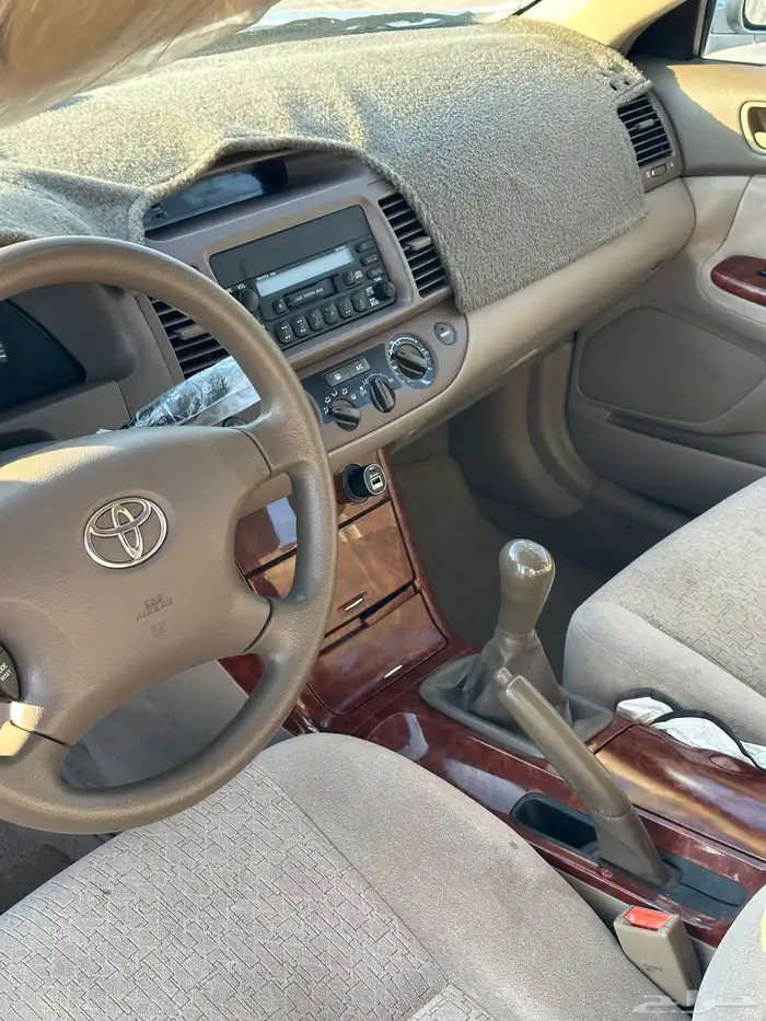 للبيع كامري موديل 2006 خليجي 17